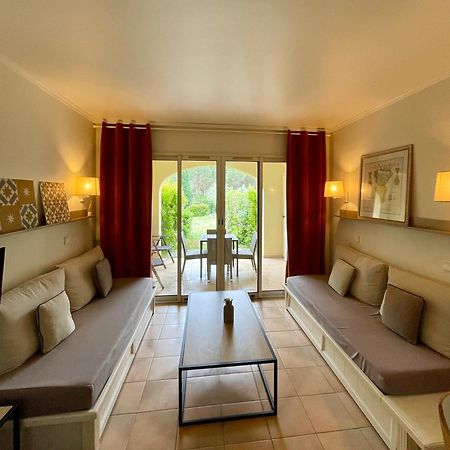 Studio 4 Personnes Golf International Pont Royal Mallemort Exterior foto